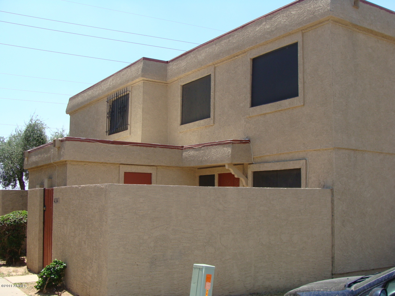 4041 West Palomino Road Phoenix, AZ 85019 - Photo 8 of 15 L1