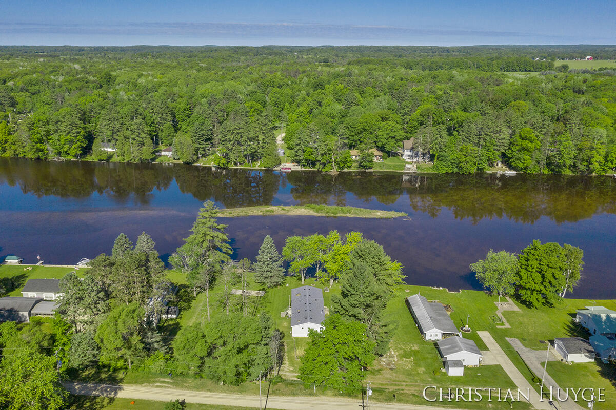 11629 Riverside Drive Stanwood, MI 49346 - Photo 21 of 25 IMG_1019