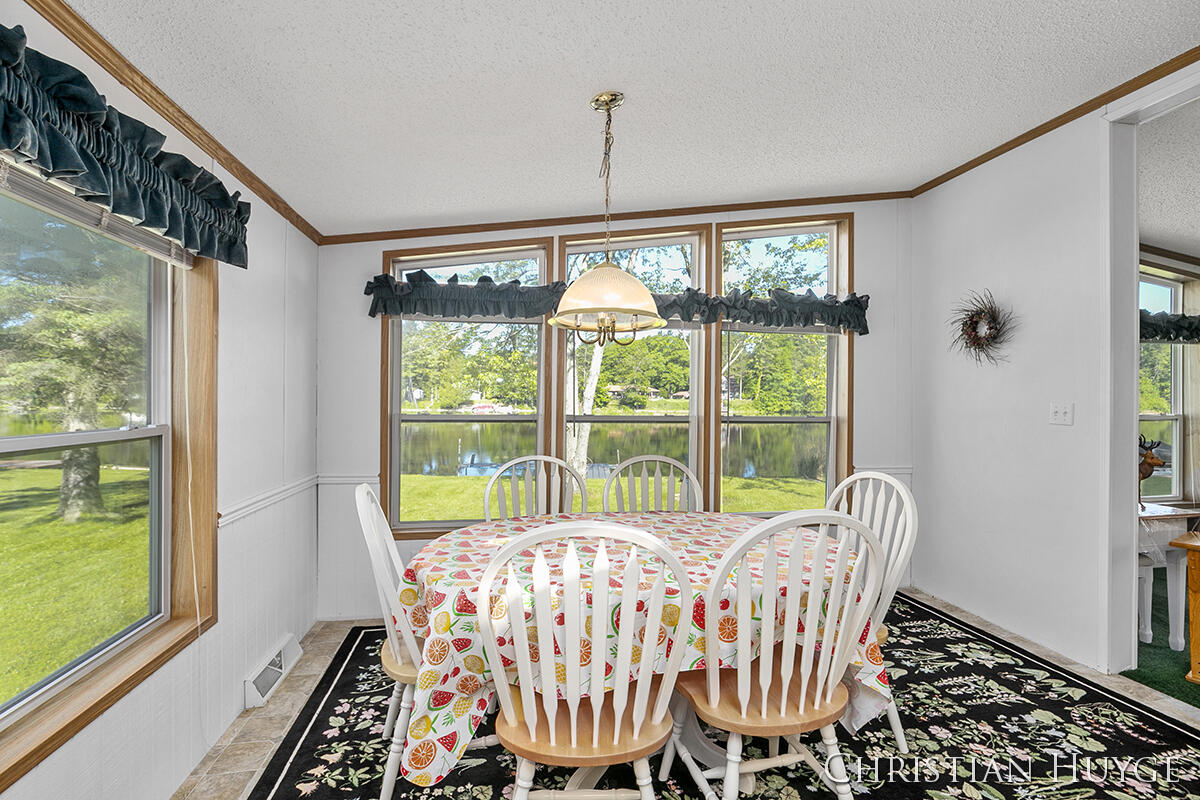 11629 Riverside Drive Stanwood, MI 49346 - Photo 7 of 25 IMG_1006