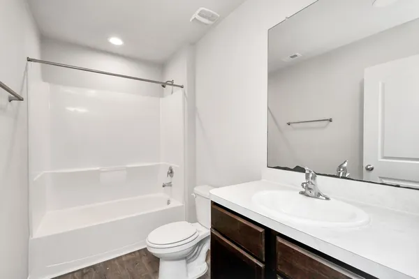 $1,900 | 9847 Laurel Lake Drive, Conroe, TX 77384