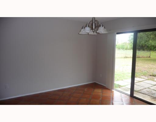 2126 Southeast Carnation Road Port St. Lucie, FL 34952 - Photo 5 of 12 Additional Photo