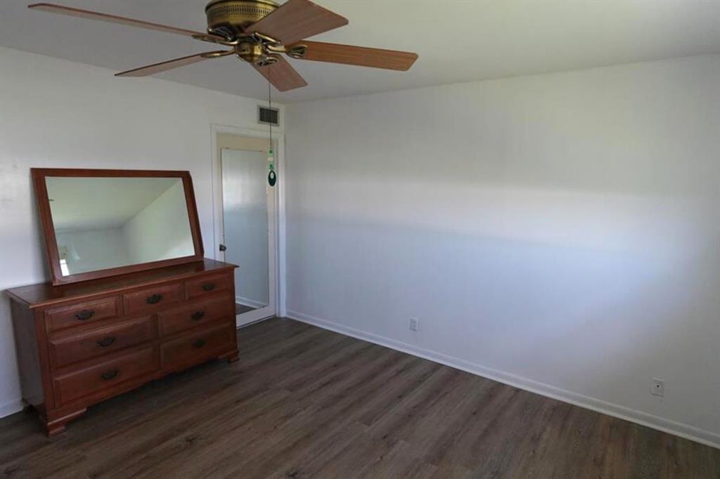 2101 Woolbright Road, Unit J202 Boynton Beach, FL 33426 - Photo 12 of 14