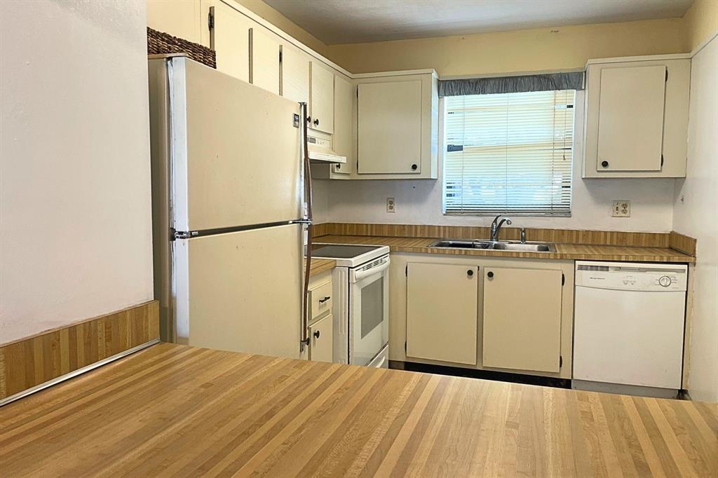 2101 Woolbright Road, Unit J202 Boynton Beach, FL 33426 - Photo 6 of 14