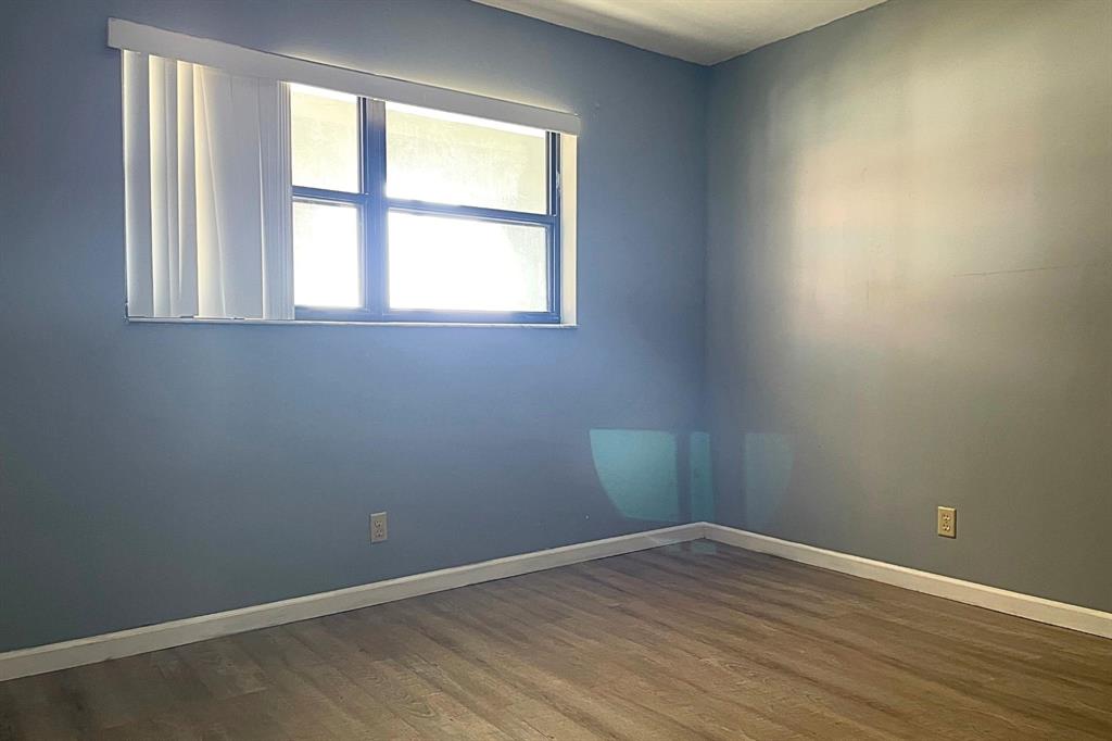 2101 Woolbright Road, Unit J202 Boynton Beach, FL 33426 - Photo 7 of 14