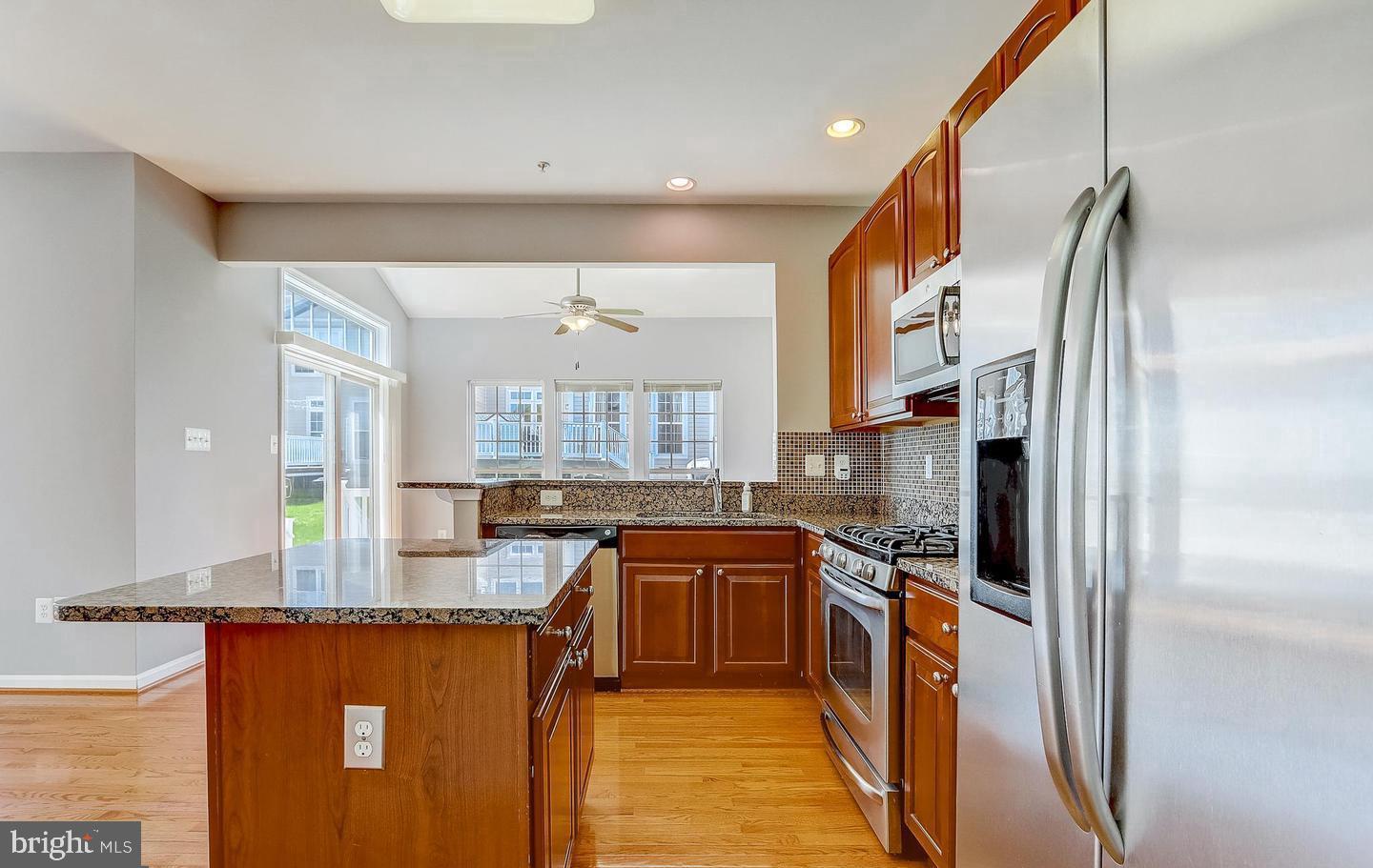 1709 Hayle Drive Hanover, MD 21076 - Photo 15 of 56 Stainless Steel appliances