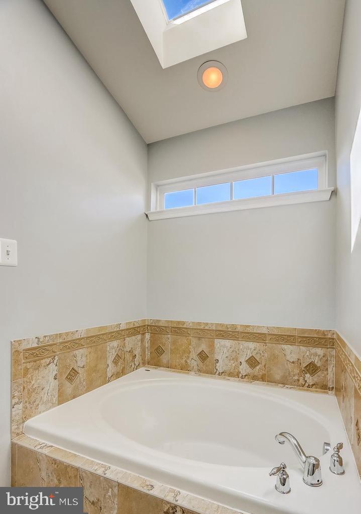 1709 Hayle Drive Hanover, MD 21076 - Photo 31 of 56 Skylight
