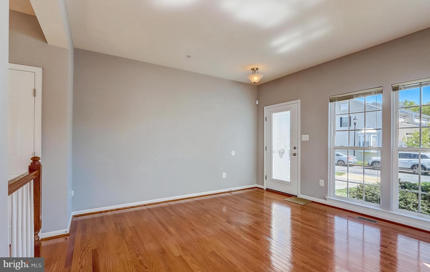 1709 Hayle Drive Hanover, MD 21076 - Photo 4 of 56 Entry
