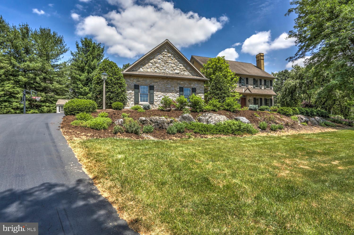 22 Brookside Court Lititz, PA 17543 - Photo 4 of 101