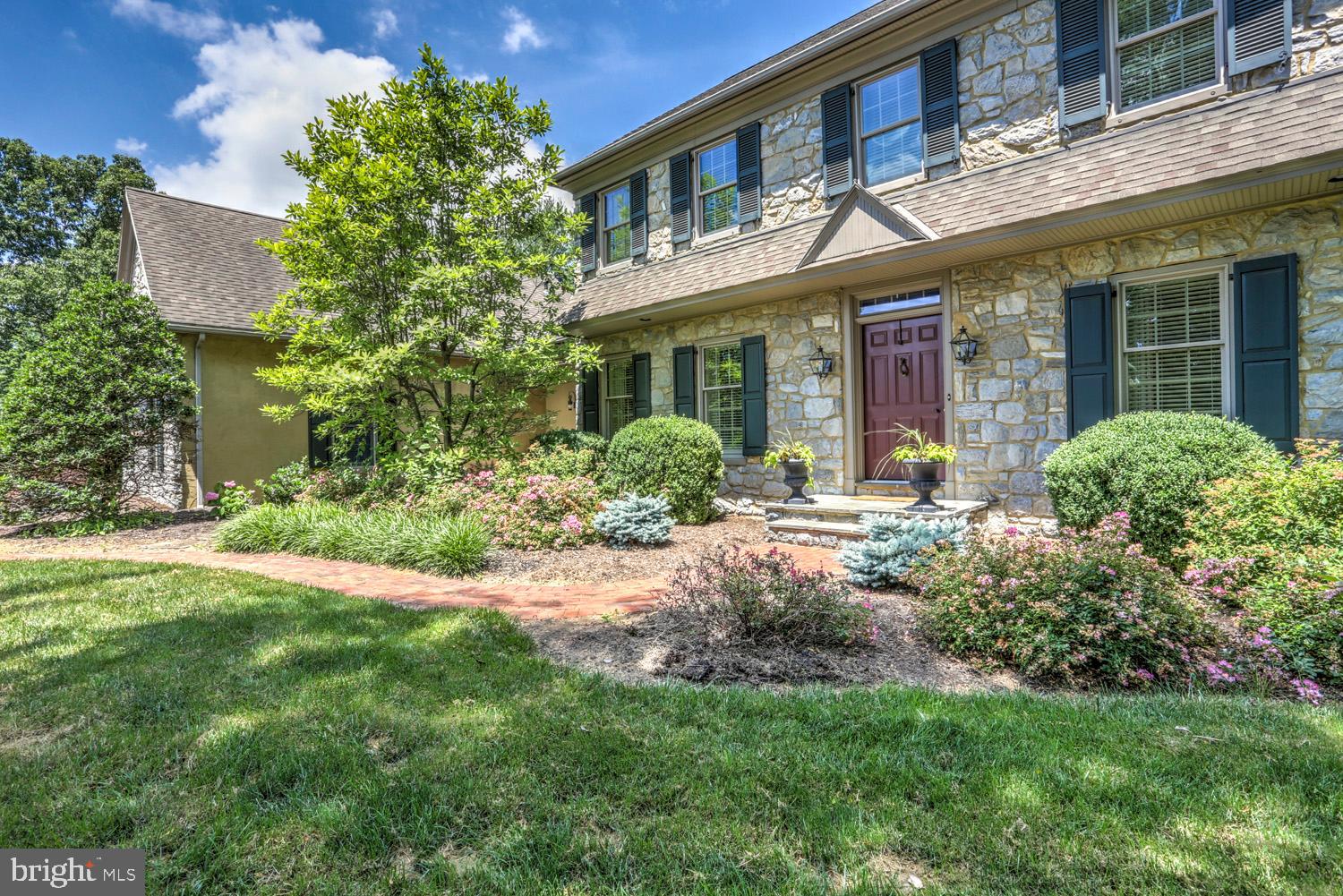 22 Brookside Court Lititz, PA 17543 - Photo 6 of 101