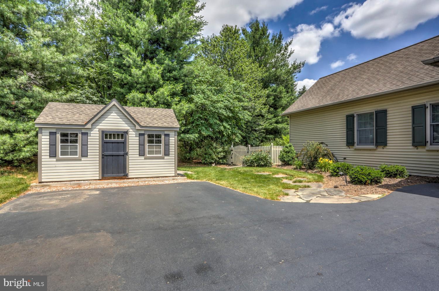 22 Brookside Court Lititz, PA 17543 - Photo 100 of 101