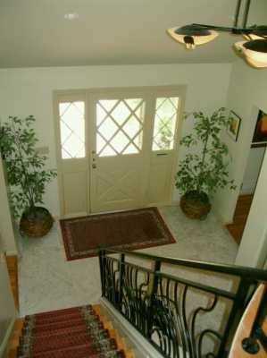 737 Pinoak Road Mt. Lebanon, PA 15243 - Photo 2 of 8 Other.
