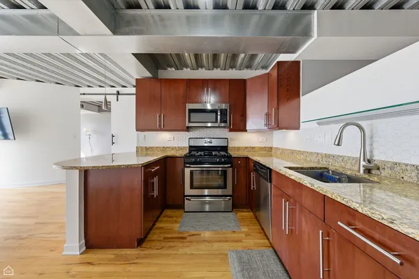 $2,750 | 1910 South Indiana Avenue, Unit 518, Chicago, IL 60616