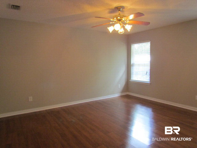 500 West Rose Avenue Foley, AL 36535 - Photo 19 of 21 Master Bedroom