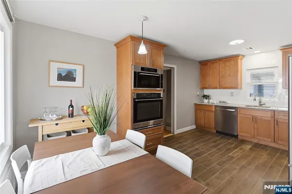 $639,000 | 45 Ave B, Lodi, NJ 07644