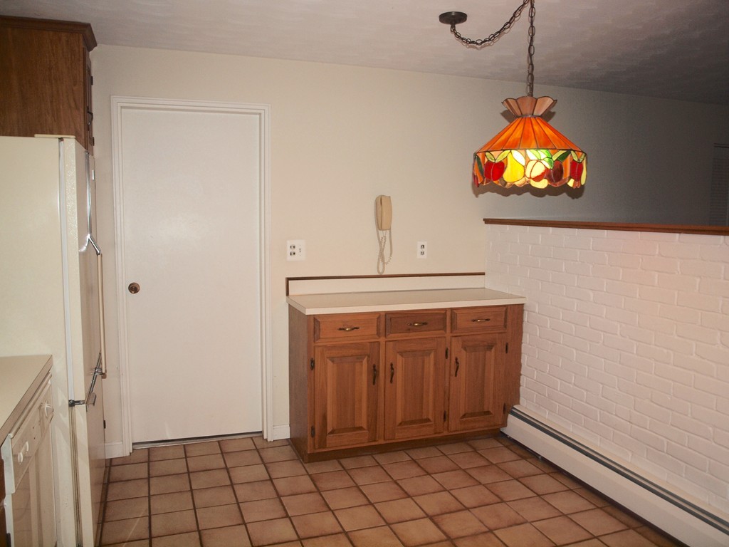 16 Reed Road Peabody, MA 01960 - Photo 9 of 26 Gallery Image 9