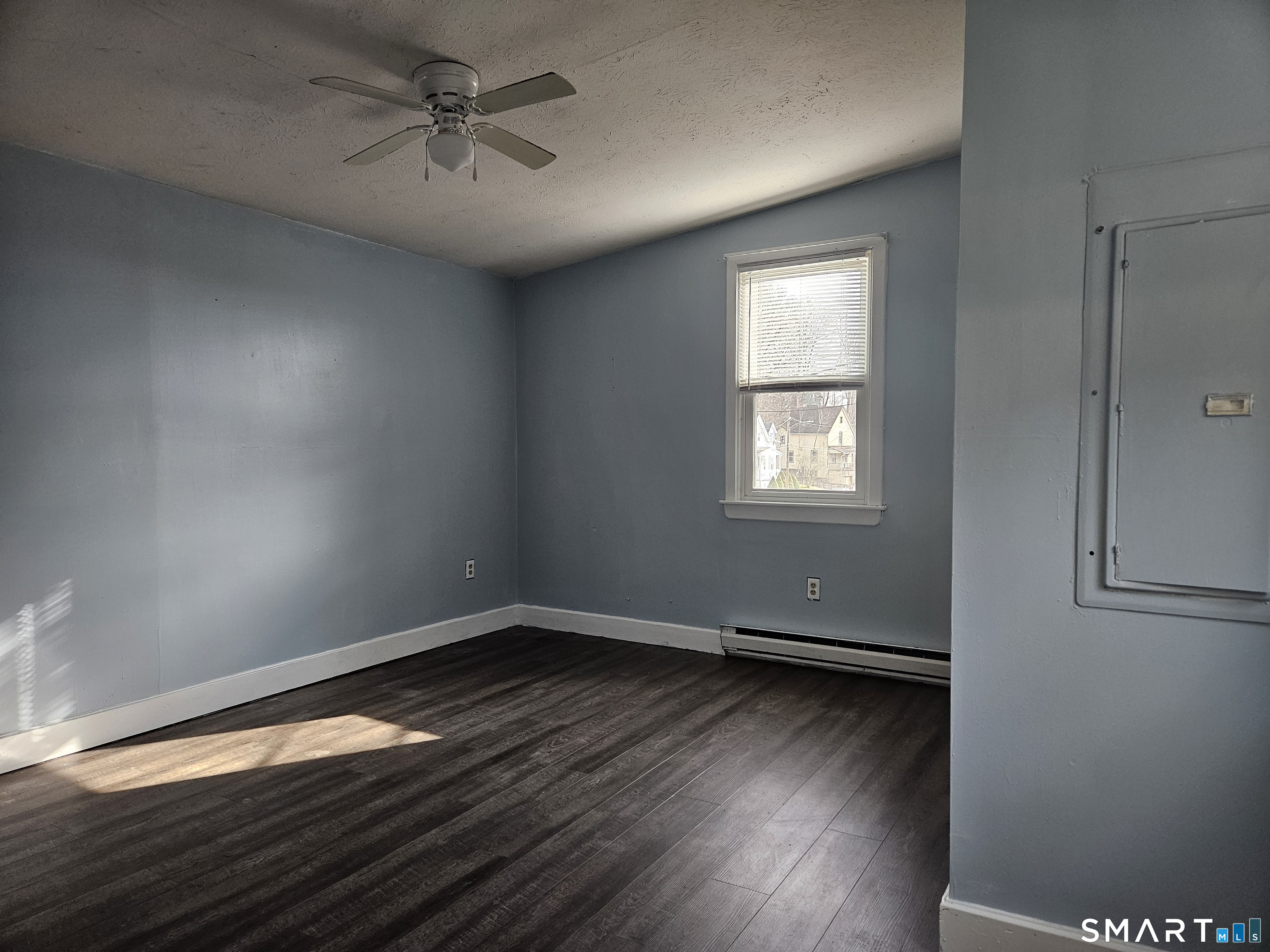 57 Warren Street, Unit 3 Norwich, CT 06360 - Photo 5 of 17