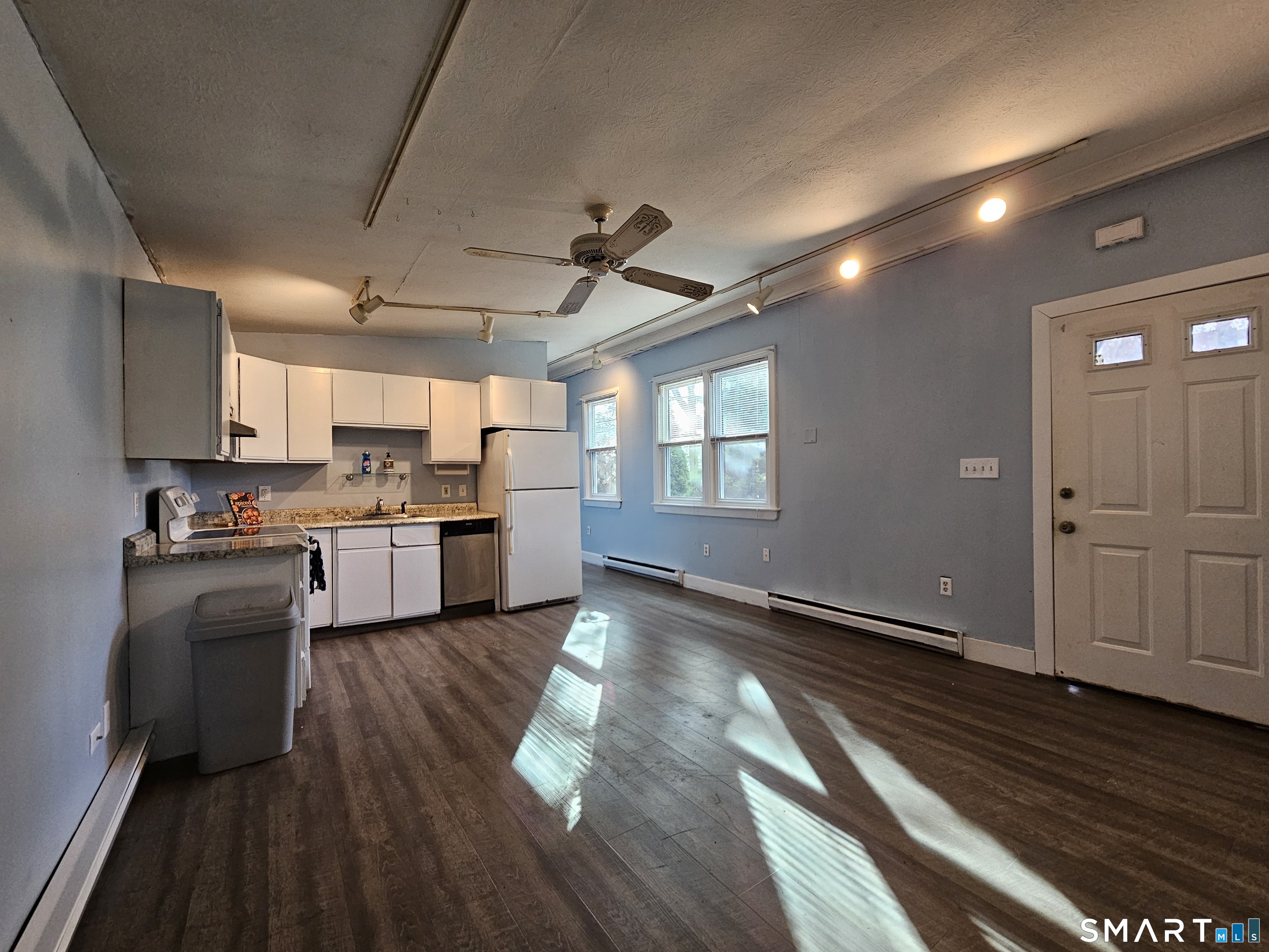 57 Warren Street, Unit 3 Norwich, CT 06360 - Photo 6 of 17