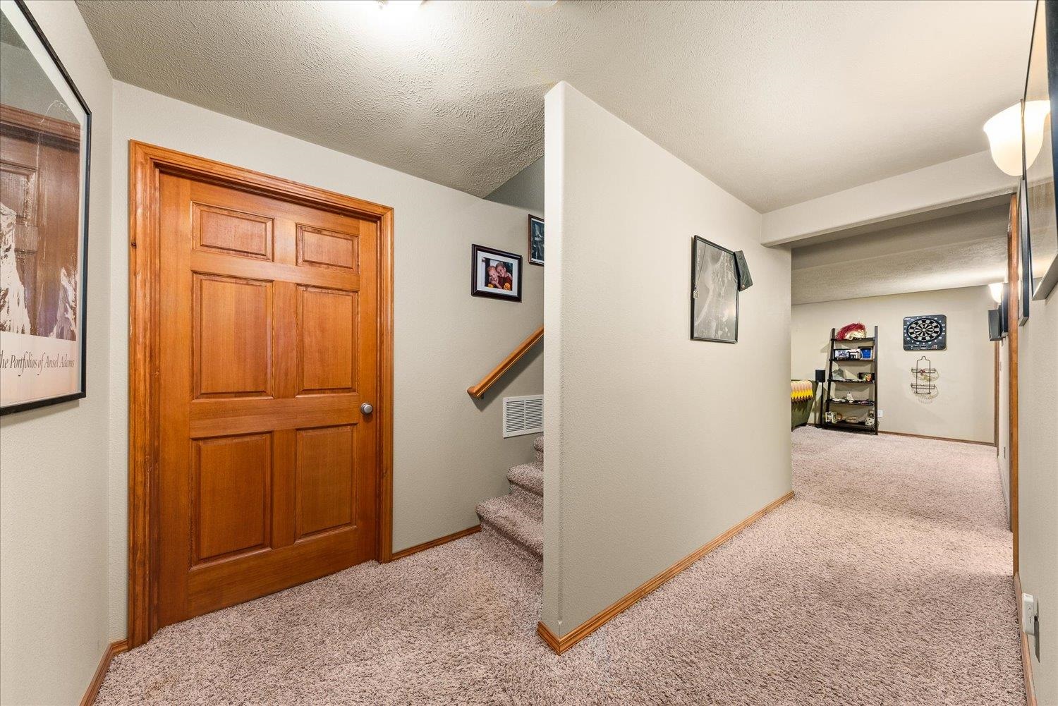 906 West Westera Court Spokane, WA 99224 - Photo 33 of 47