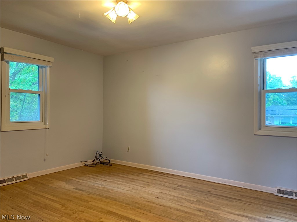 24912 Hazelmere Road Beachwood, OH 44122 - Photo 22 of 25 Gallery Image 22
