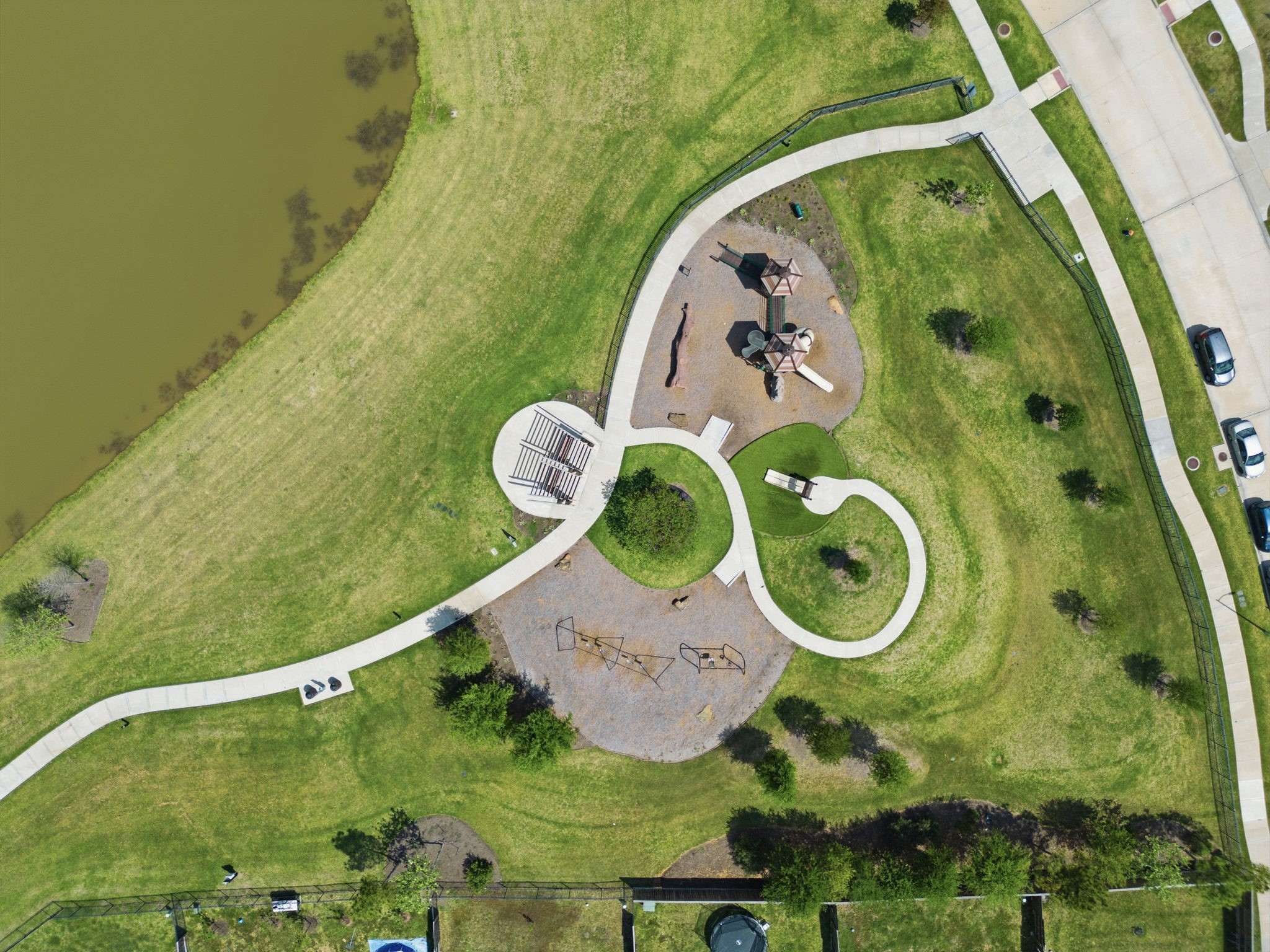 5142 Dunstable Manor Lane Rosharon, TX 77583 - Photo 5 of 30 Enjoy easy access to nearby green spaces designed for relaxation and leisure.