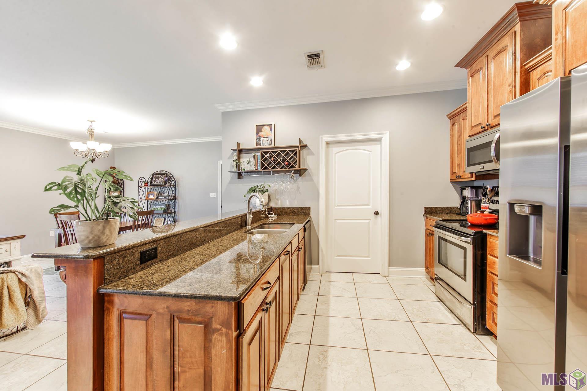 2210 Parish Road Thibodaux, LA 70301 - Photo 5 of 10 Gallery Image 5