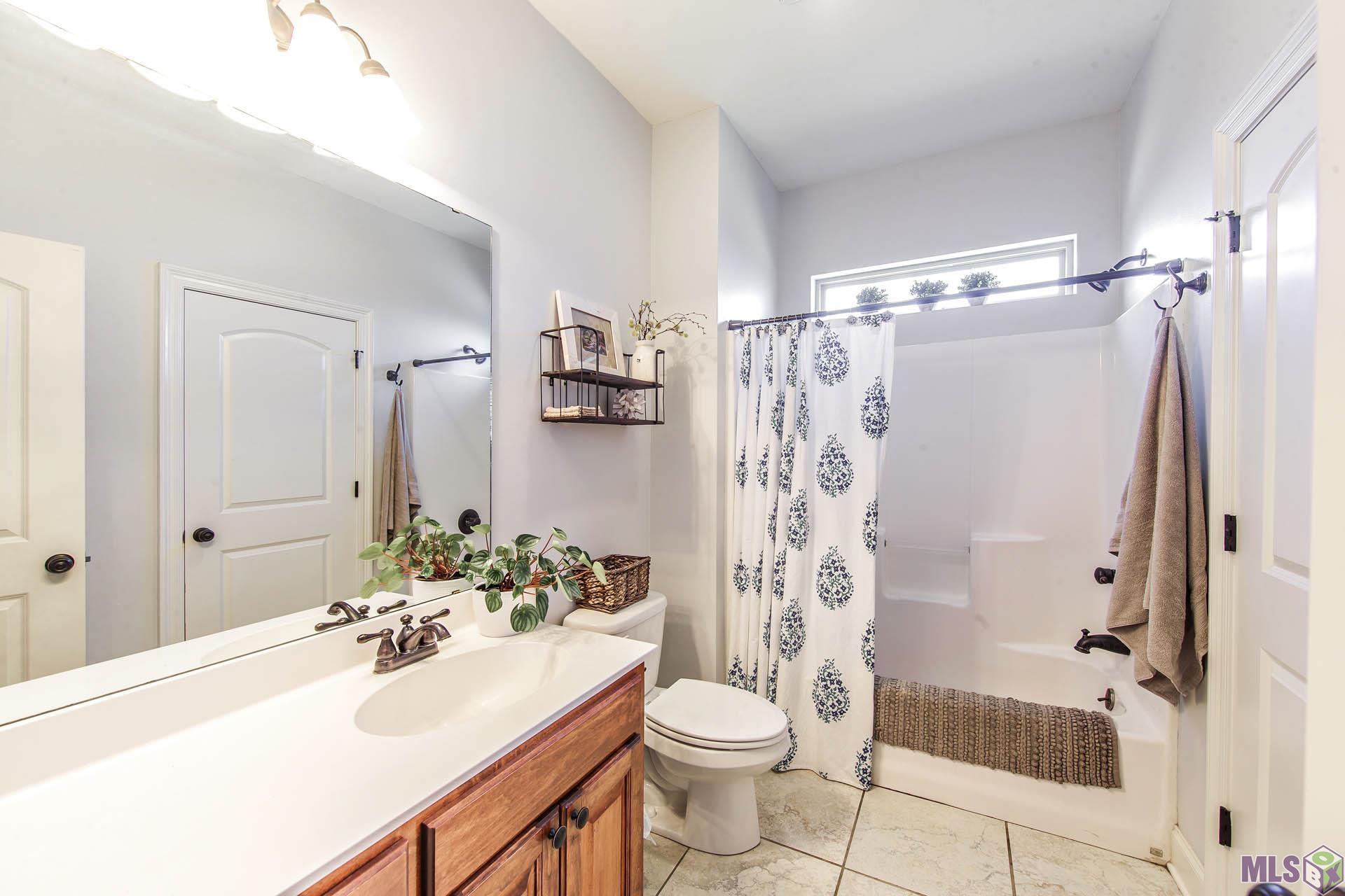 2210 Parish Road Thibodaux, LA 70301 - Photo 7 of 10 Gallery Image 7