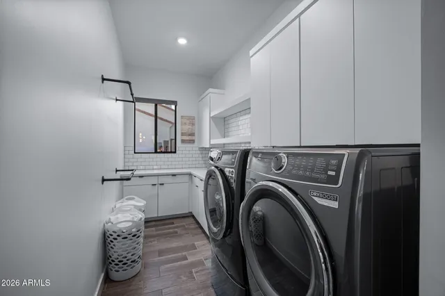 $2,500,000 | 2725 East Kingbird Drive, Gilbert, AZ 85297