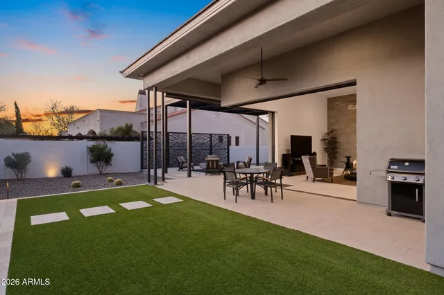 $2,500,000 | 2725 East Kingbird Drive, Gilbert, AZ 85297