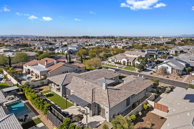 $2,500,000 | 2725 East Kingbird Drive, Gilbert, AZ 85297
