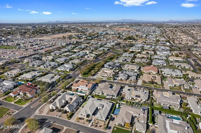 $2,500,000 | 2725 East Kingbird Drive, Gilbert, AZ 85297