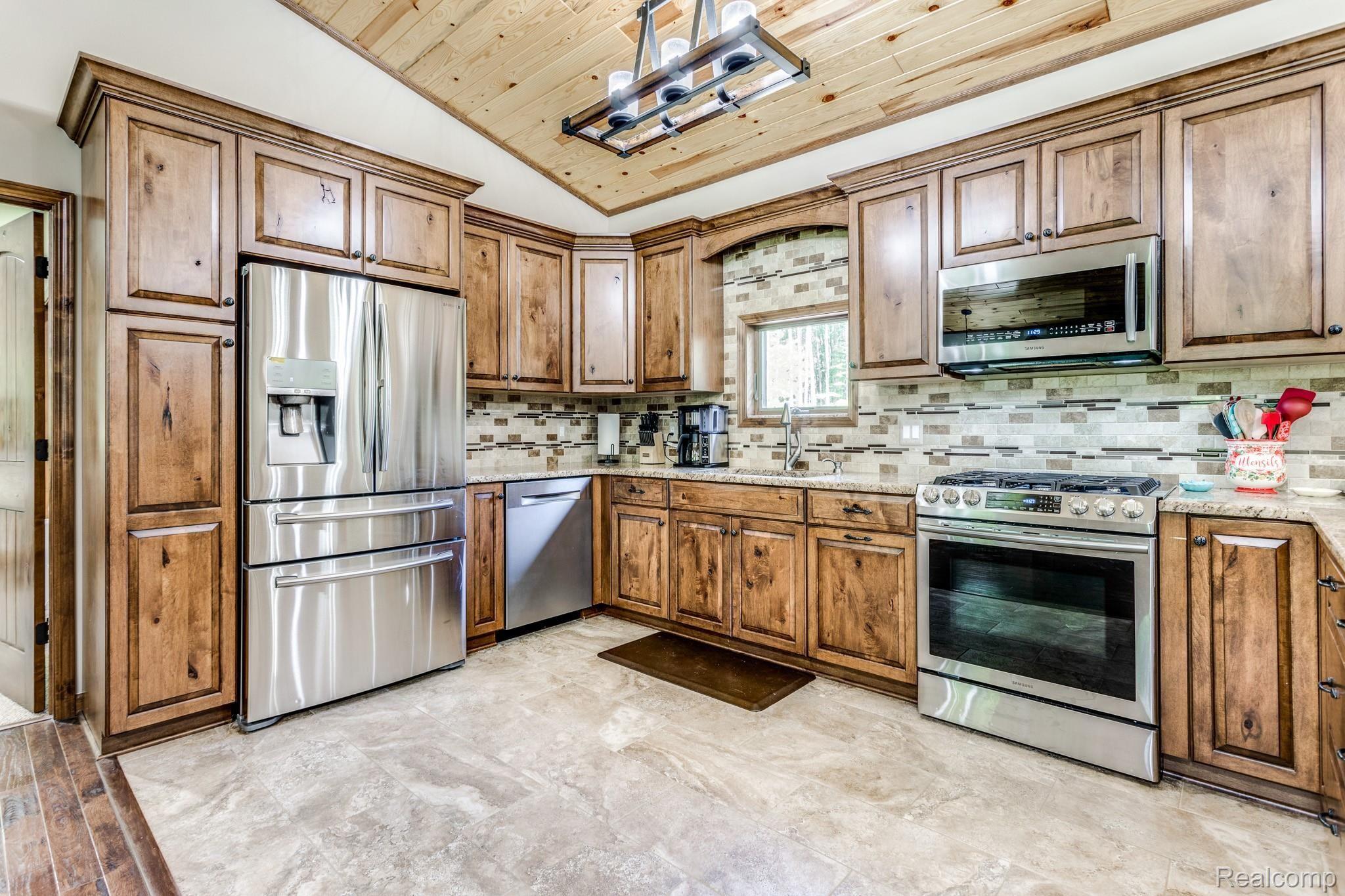 7312 Bryce Road North Street, MI 48049 - Photo 19 of 65 7312 Bryce Rd (24 of 59).jpg