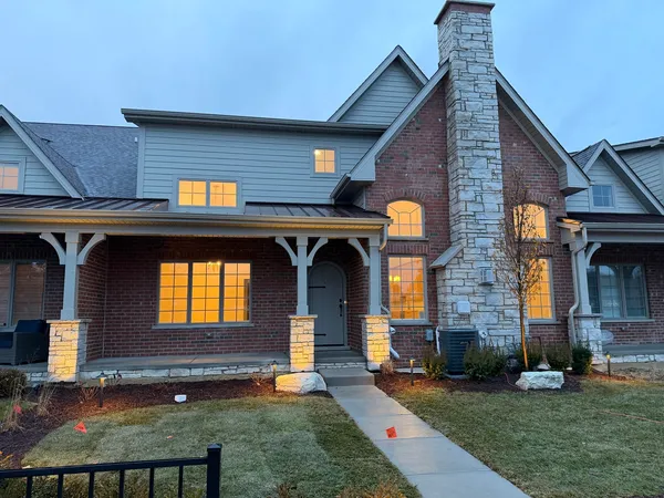 $799,900 | 9730 Folkers Drive, Frankfort, IL 60423