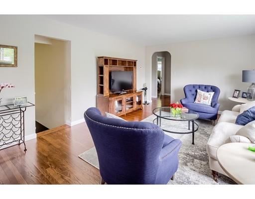 135 Stoneleigh Road Holden, MA 01520 - Photo 11 of 22 Gallery Image 11
