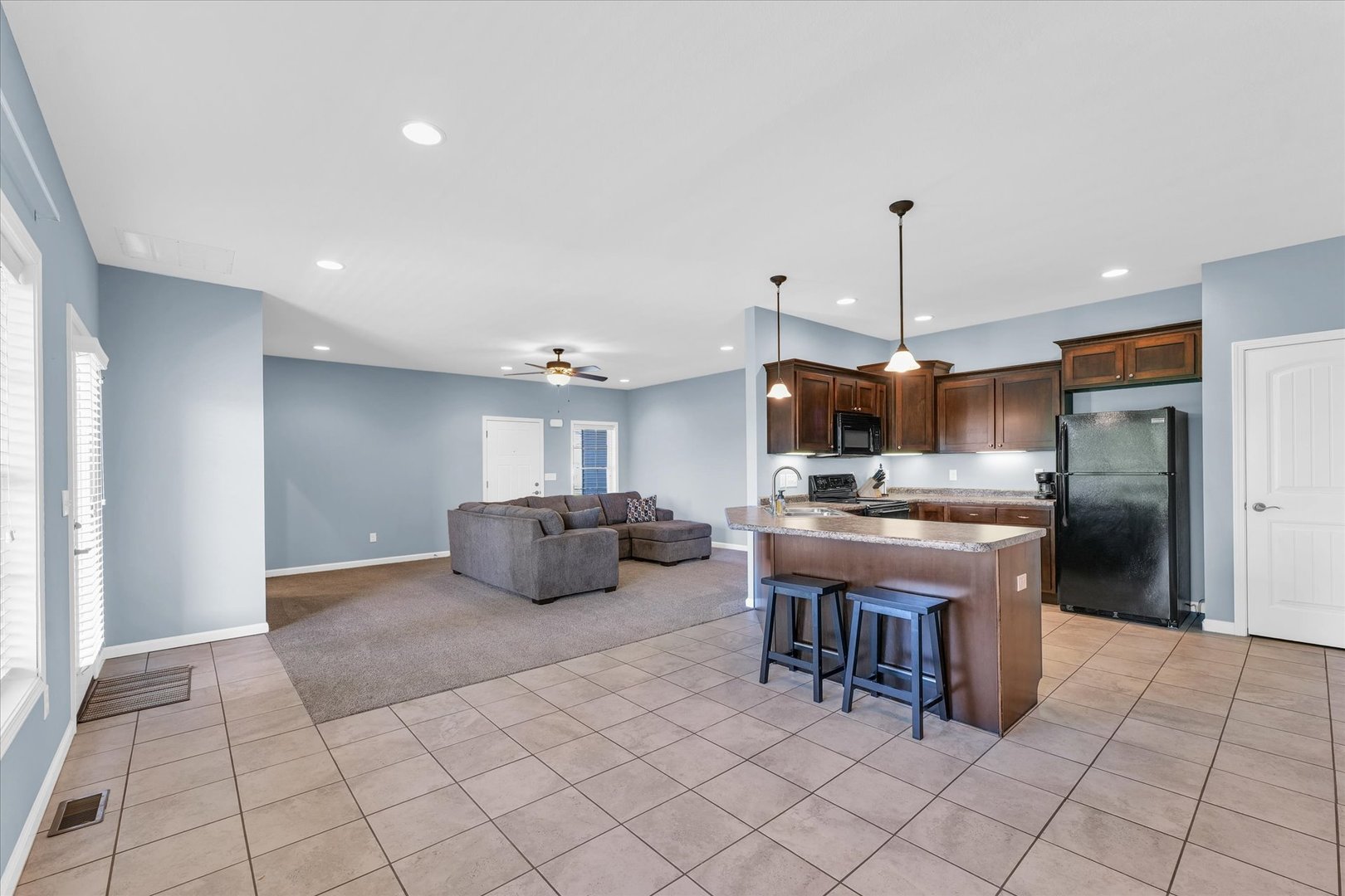 3333 Boulder Ridge Drive, Unit 3333 Champaign, IL 61822 - Photo 13 of 34 Gallery Image 13