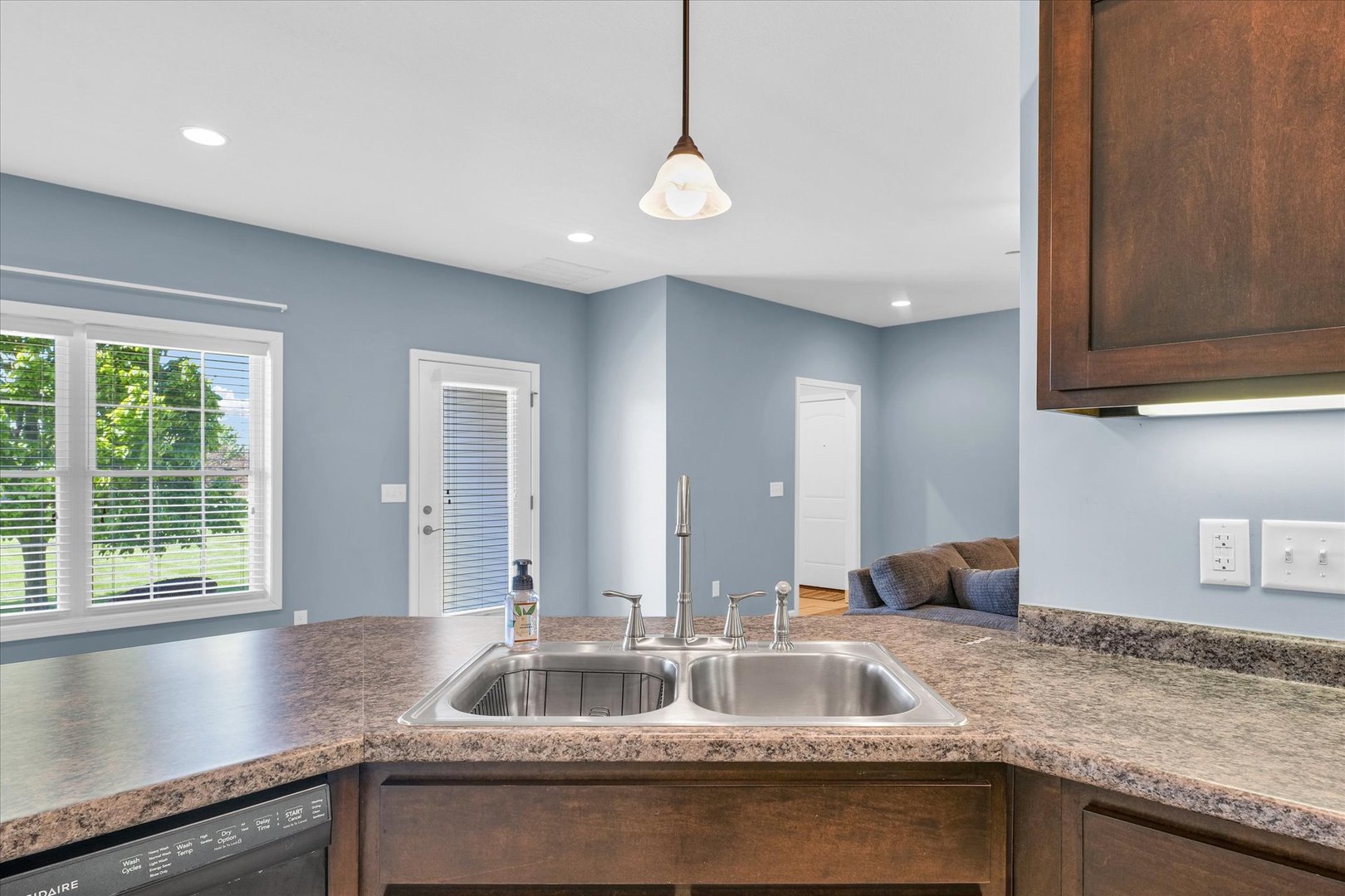 3333 Boulder Ridge Drive, Unit 3333 Champaign, IL 61822 - Photo 18 of 34 Gallery Image 18