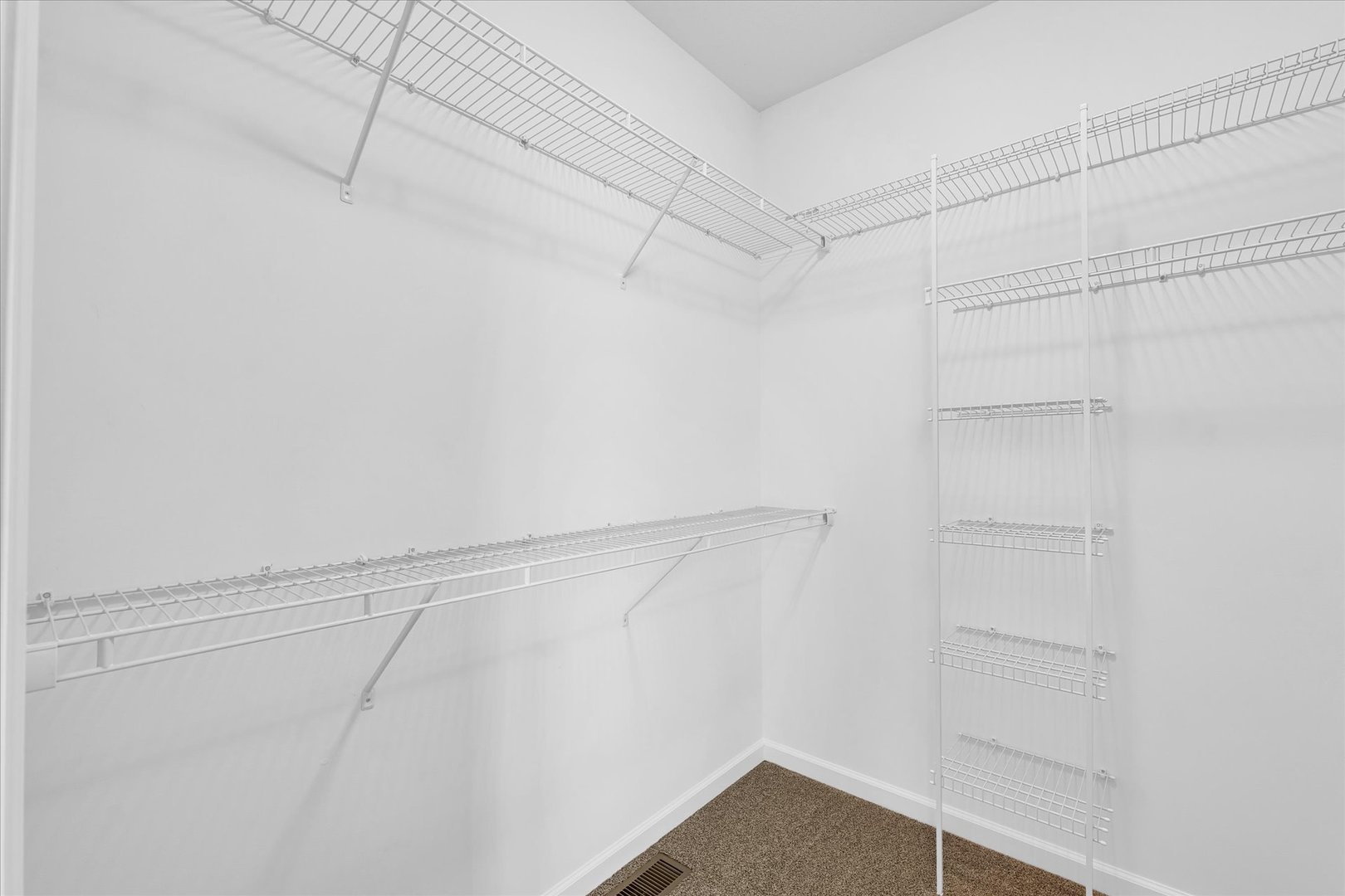 3333 Boulder Ridge Drive, Unit 3333 Champaign, IL 61822 - Photo 24 of 34 Gallery Image 24