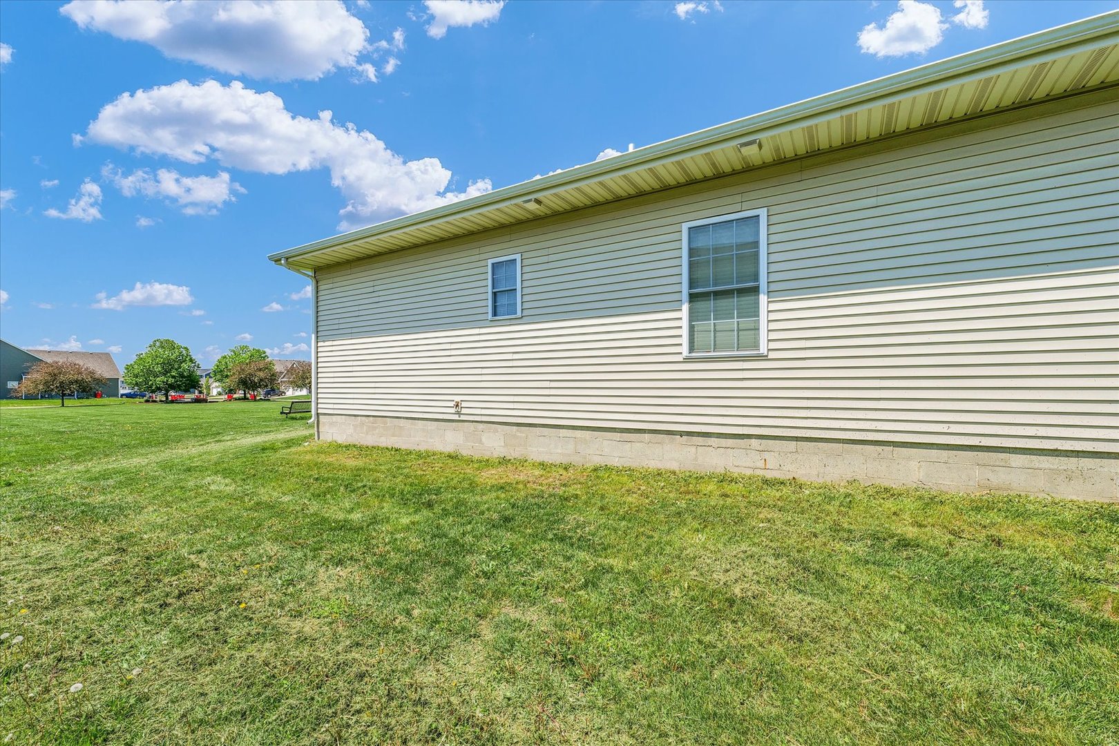 3333 Boulder Ridge Drive, Unit 3333 Champaign, IL 61822 - Photo 32 of 34 Gallery Image 32