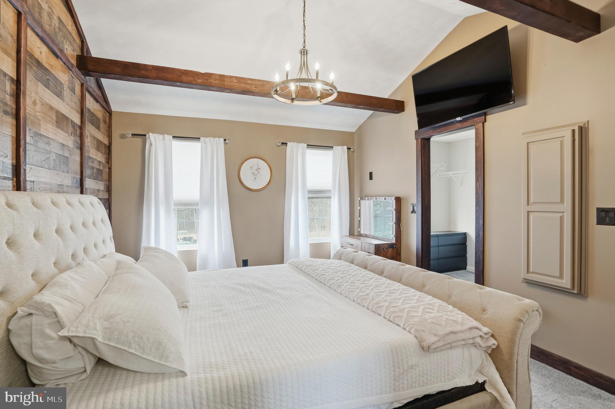 2833 Brougham Court Manchester, MD 21102 - Photo 18 of 45 Spacious Primary Bedroom