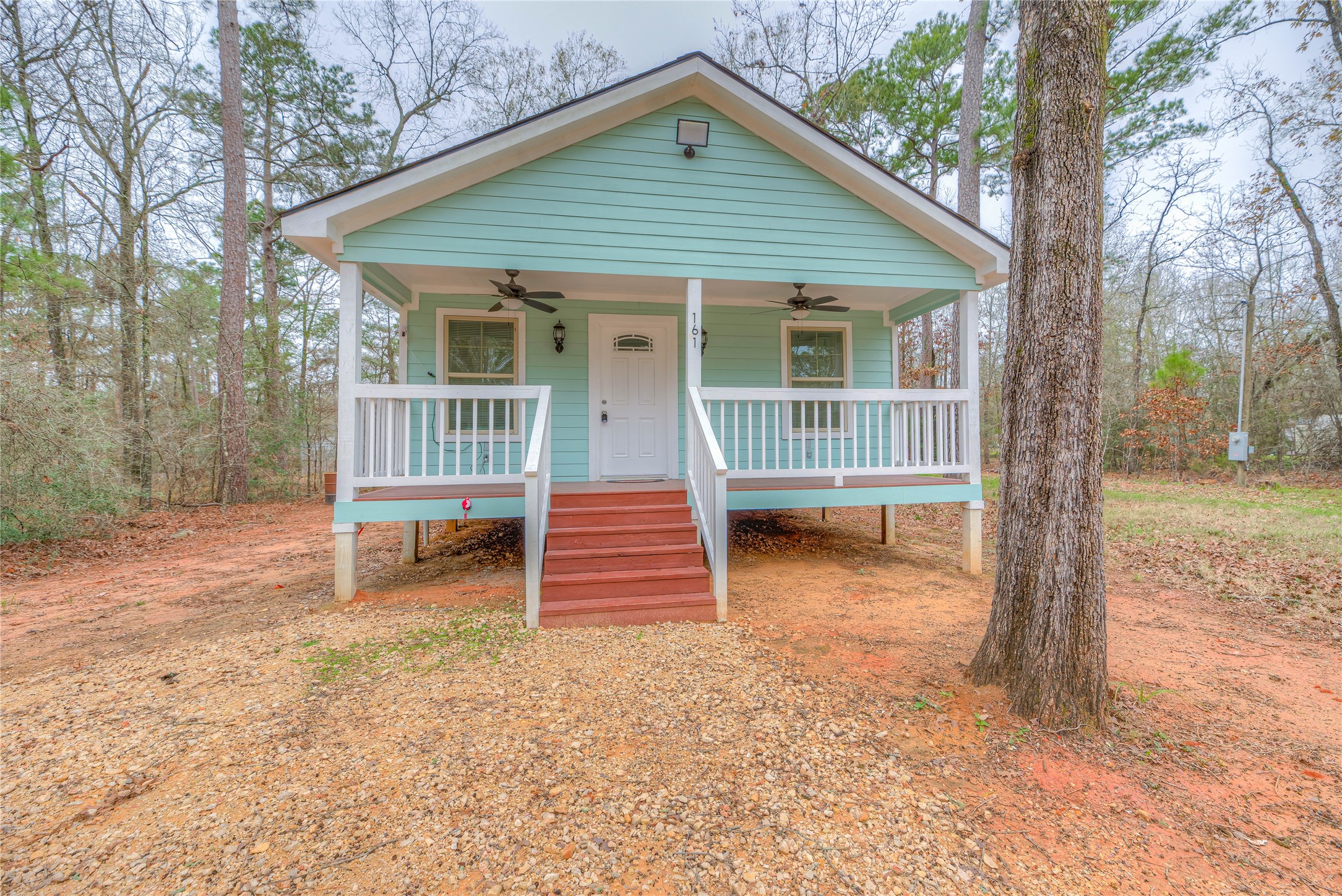 161 Evergreen Livingston, TX 77351 - Photo 35 of 35 Nice open front porch.
