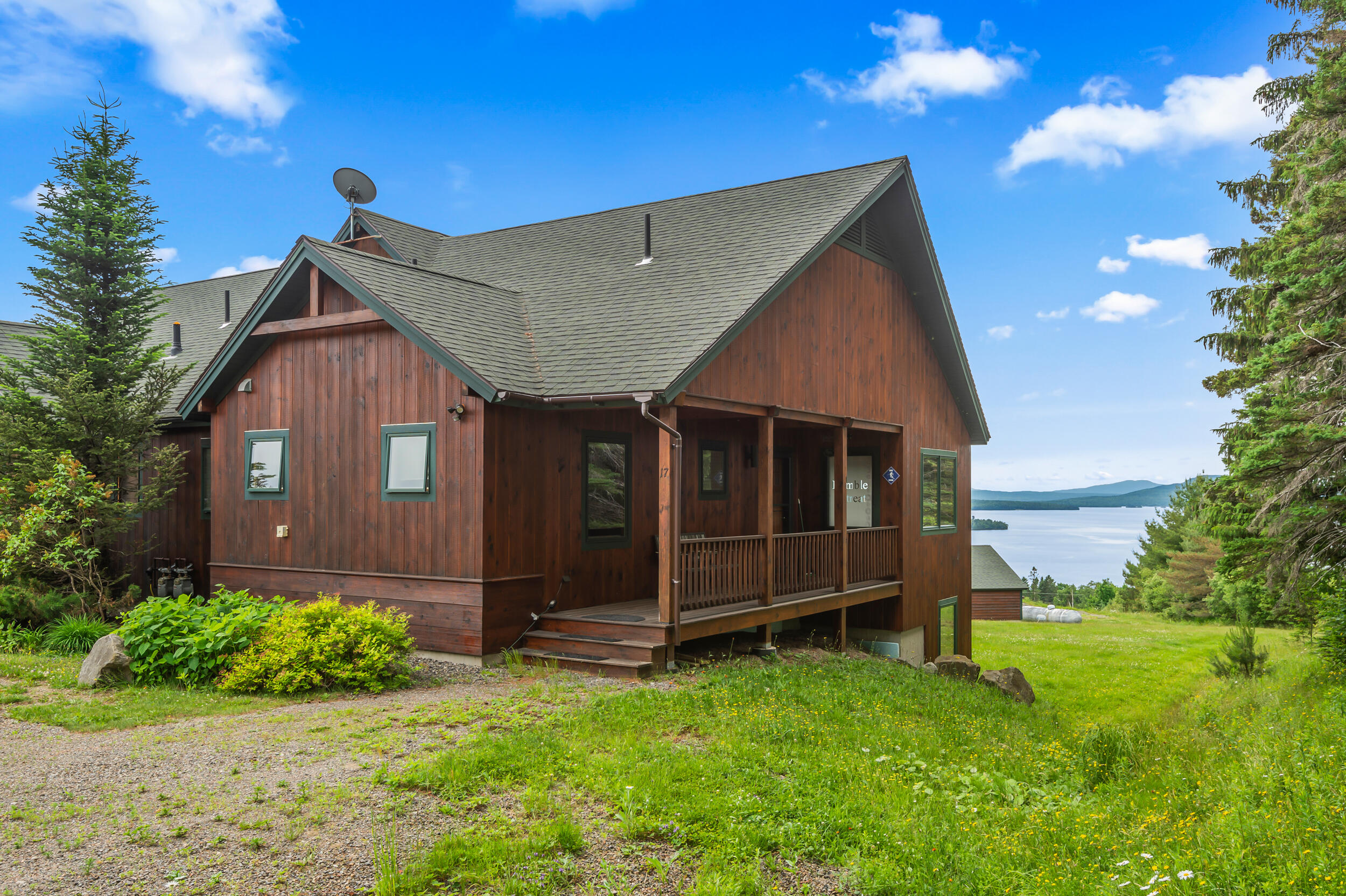 42 Whip Willow Farm Road, Unit 17 Rangeley, ME 04970 - Photo 3 of 46 Entry
