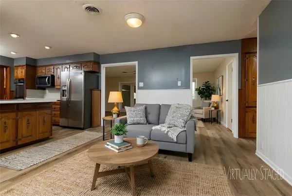 $399,000 | 3744 North Weaver Street, Gainesville, TX 76240