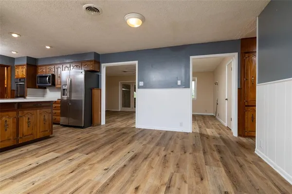 $399,000 | 3744 North Weaver Street, Gainesville, TX 76240