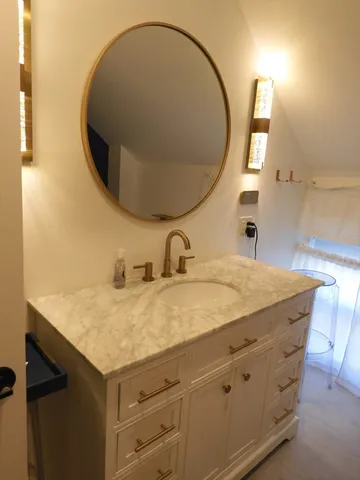 a view of a walk in closet