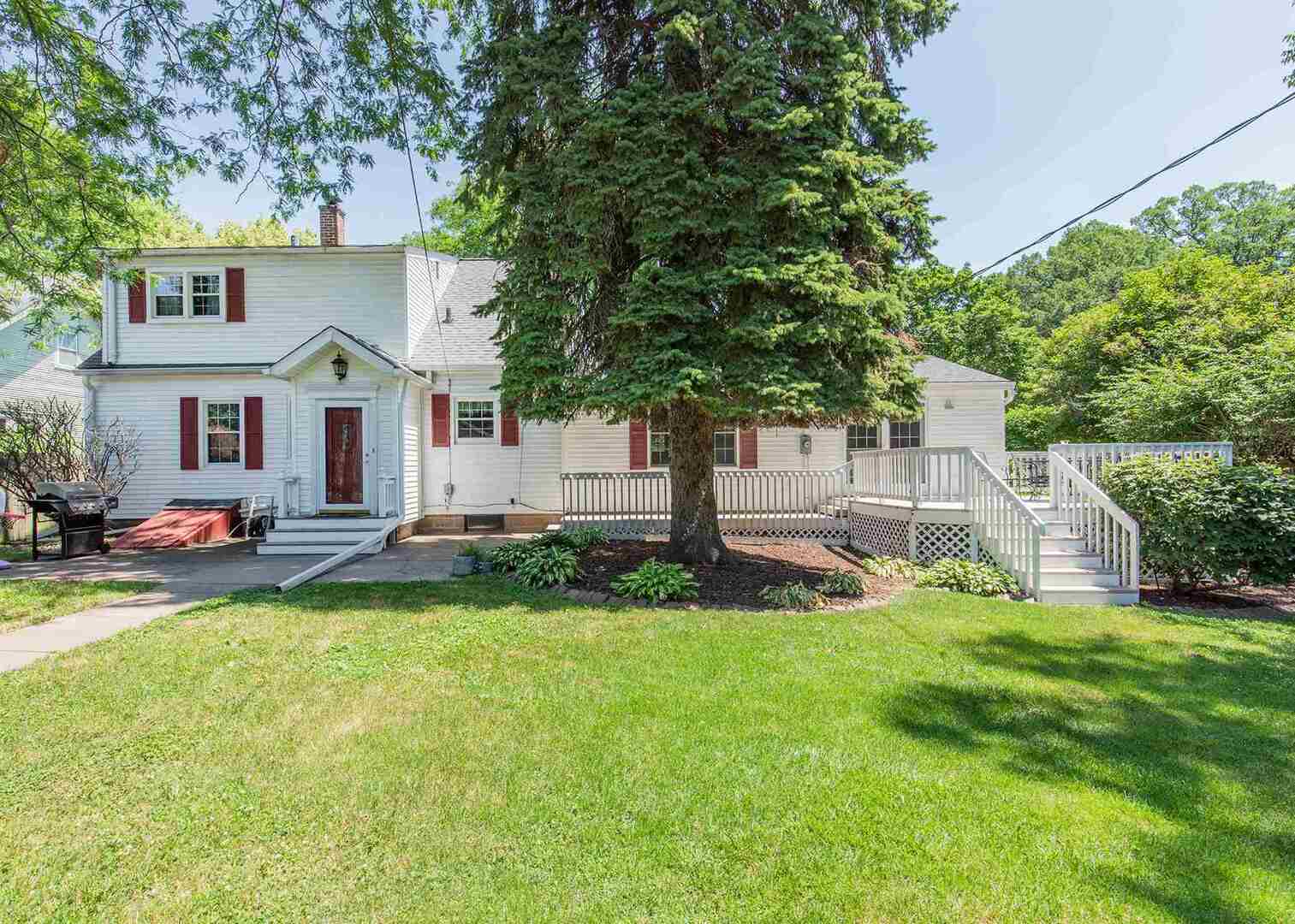 717 3rd Street, Unit A Moline, IL 61265 - Photo 43 of 48 Gallery Image 43