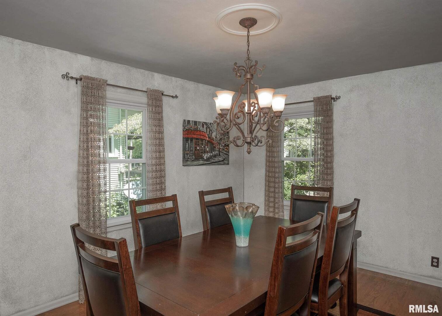 717 3rd Street, Unit A Moline, IL 61265 - Photo 9 of 48 Gallery Image 9