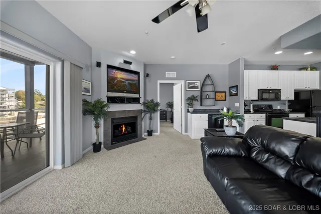 $589,000 | 183 Upper Monarch Cove Drive, Unit 2A, Lake Ozark, MO 65049