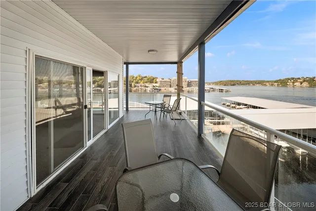 $589,000 | 183 Upper Monarch Cove Drive, Unit 2A, Lake Ozark, MO 65049
