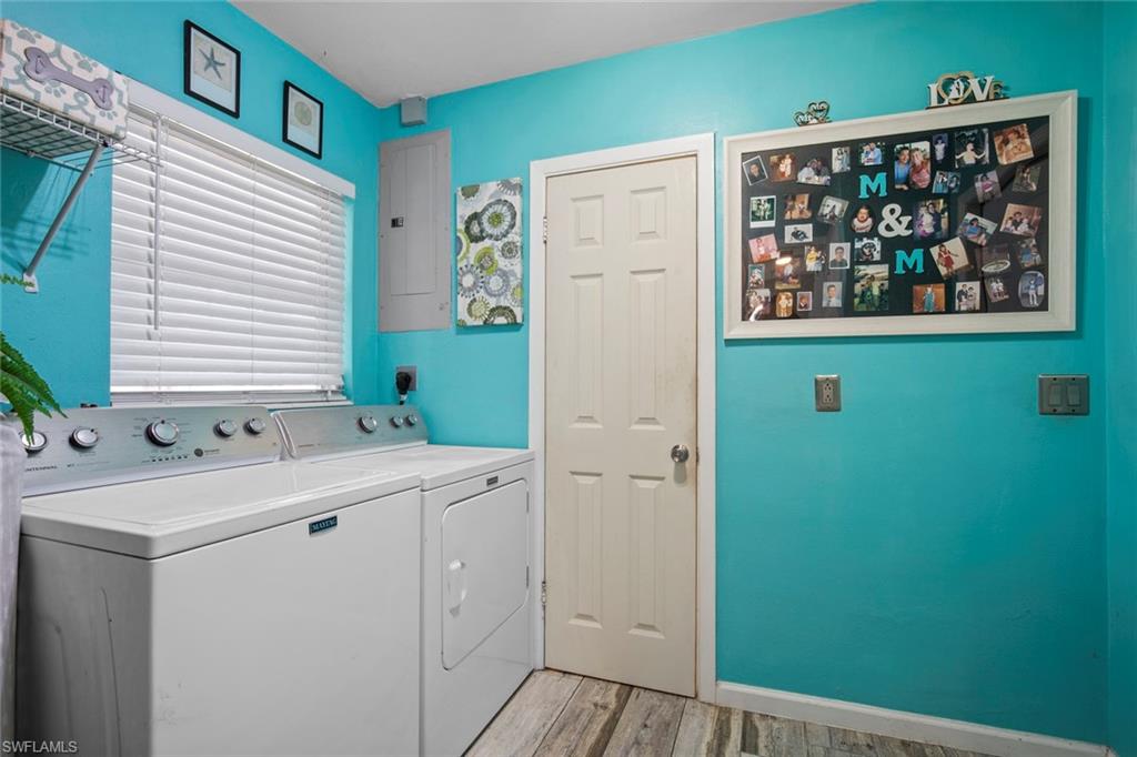 1454 Mandel Road Fort Myers, FL 33919 - Photo 15 of 31 Gallery Image 15