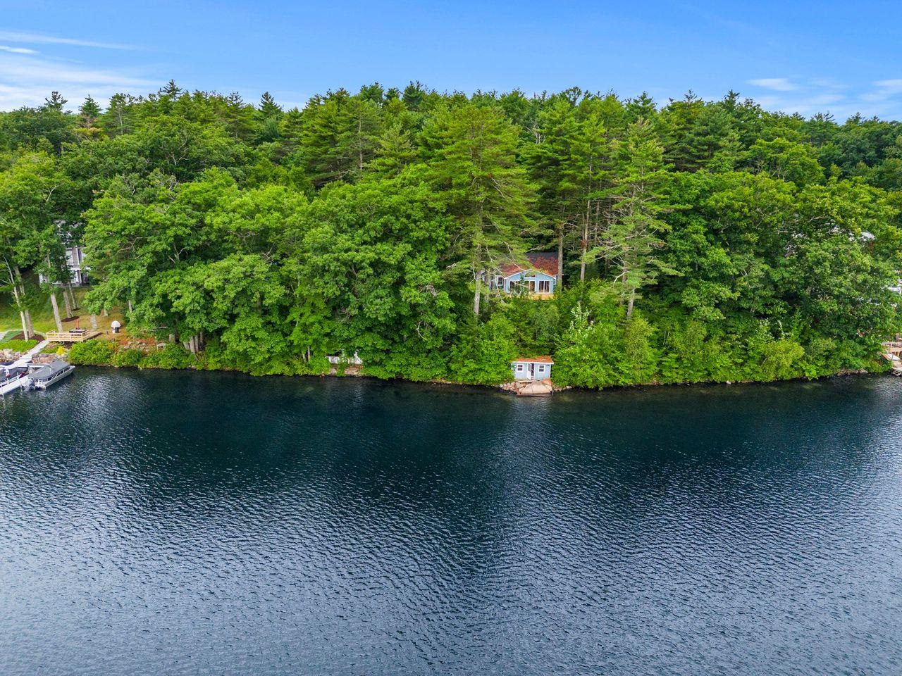 243 North Road Deerfield, NH 03037 - Photo 1 of 40