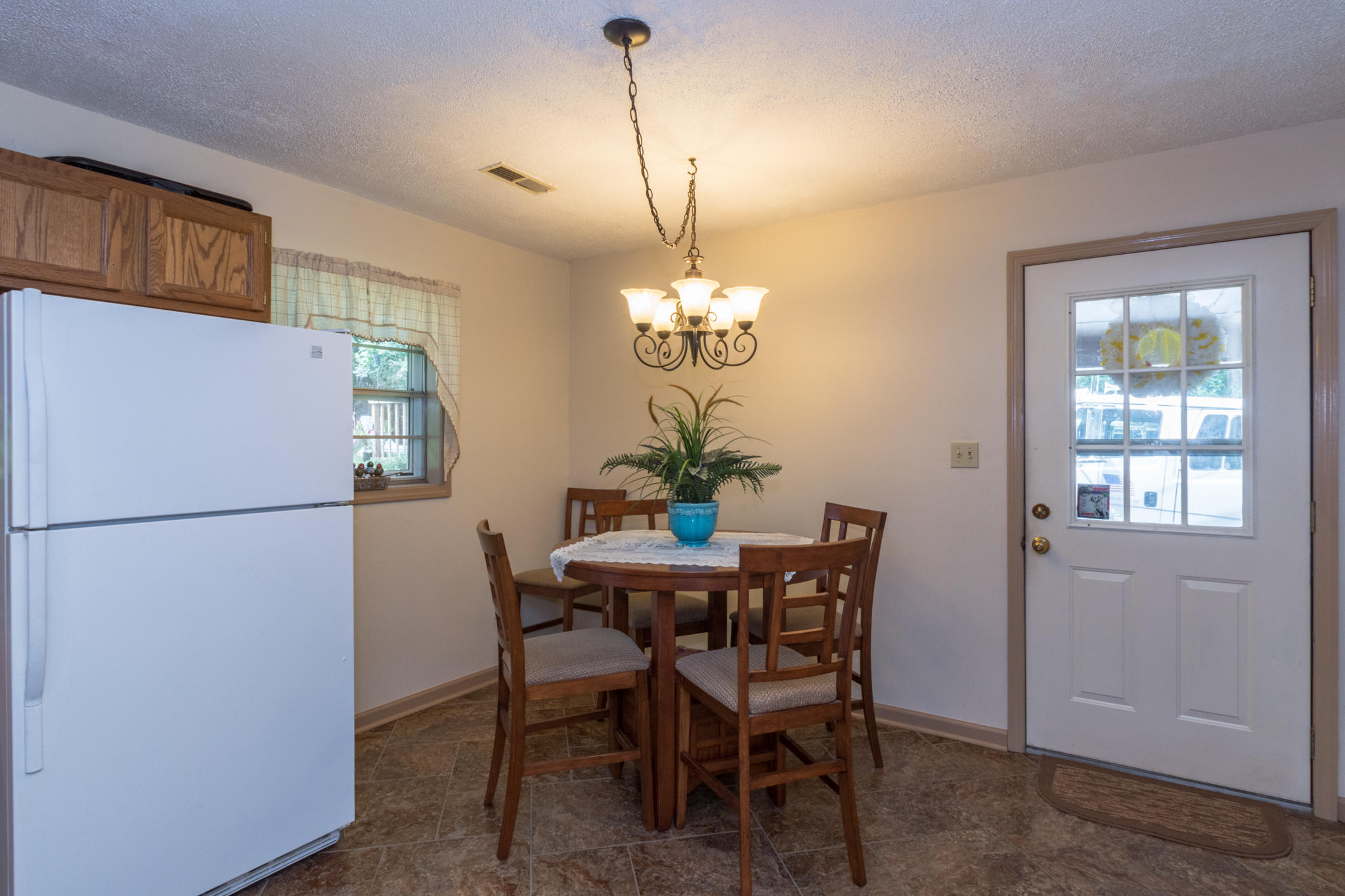 328 Chestnut Street Spring City, TN 37381 - Photo 15 of 30 20170803-_DSC0296